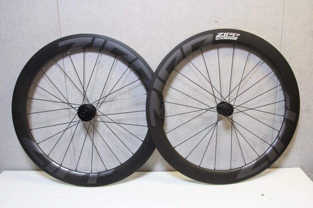 ZIPP（ジップ）｜404 firecrest DISC カーボンホイール フックレス｜超美品｜買取金額 144,000円